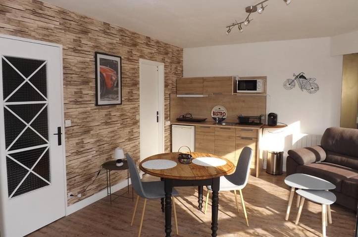 Gîte pour 2 personnes, avec jardin et vue, animaux acceptés à Charleville-Mézières - 4