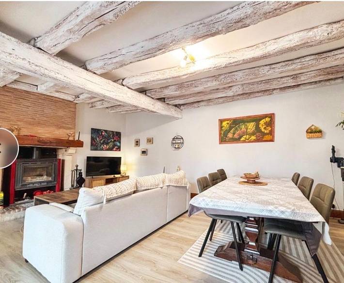 Location de vacances pour 5 personnes, avec terrasse et jardin à Déols - 2