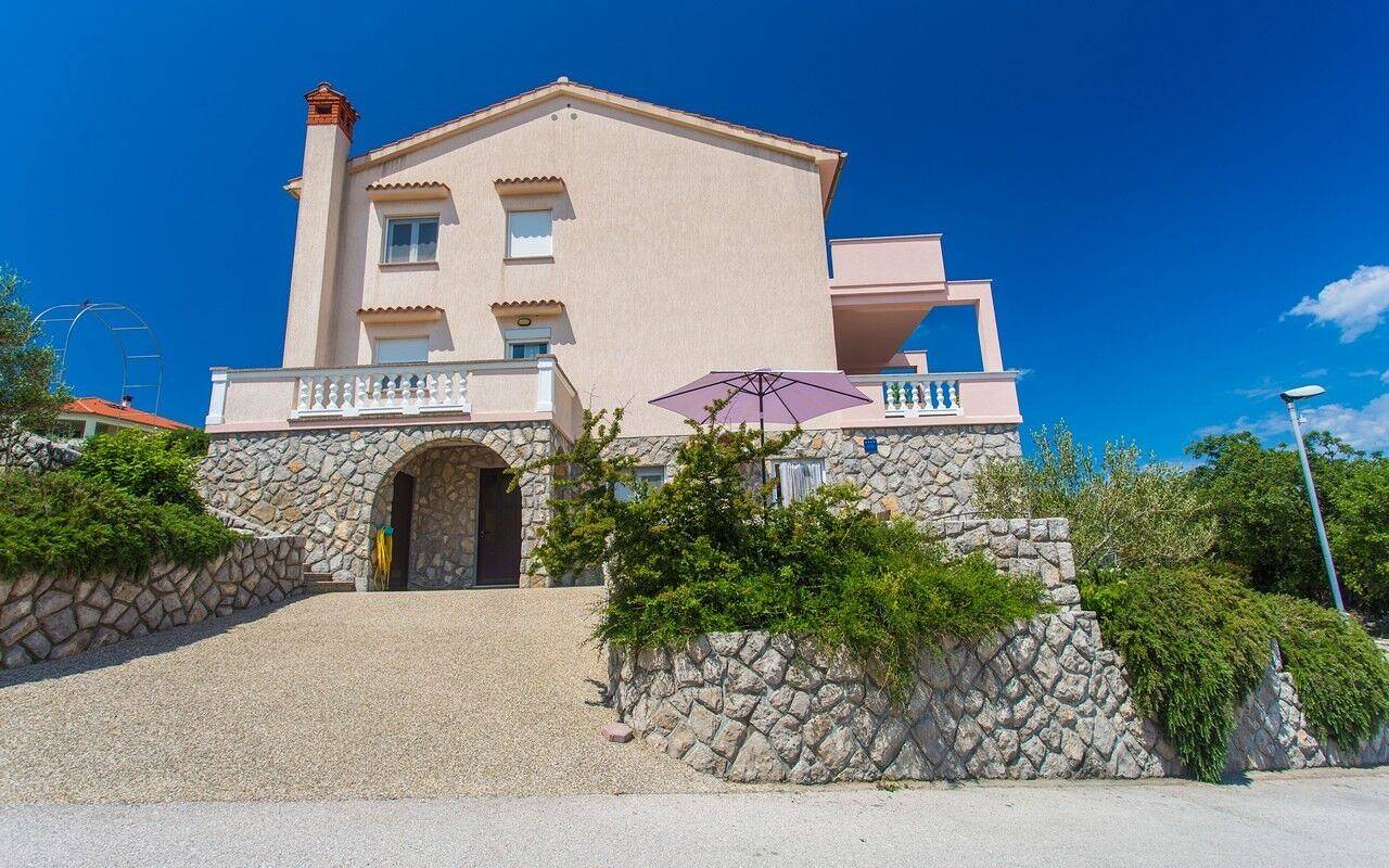 Ganze Wohnung, Apartment Brusic in Vrbnik, Krk