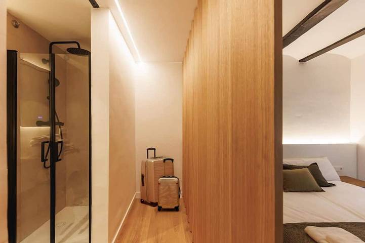 Ganze Wohnung, Bravissimo Ballesteries 34, Herz der Altstadt in Girona, Gironès