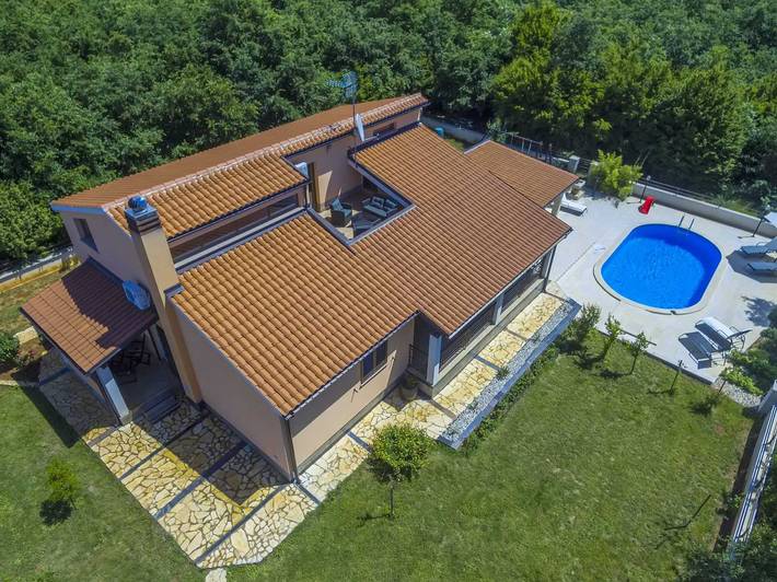 Villa für 10 Personen, mit Pool und Terrasse in Vodnjan