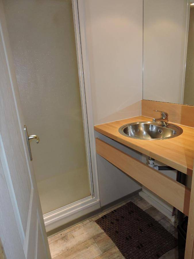 Parc de vacances pour 4 personnes, avec jardin et piscine dans Occitanie - 2