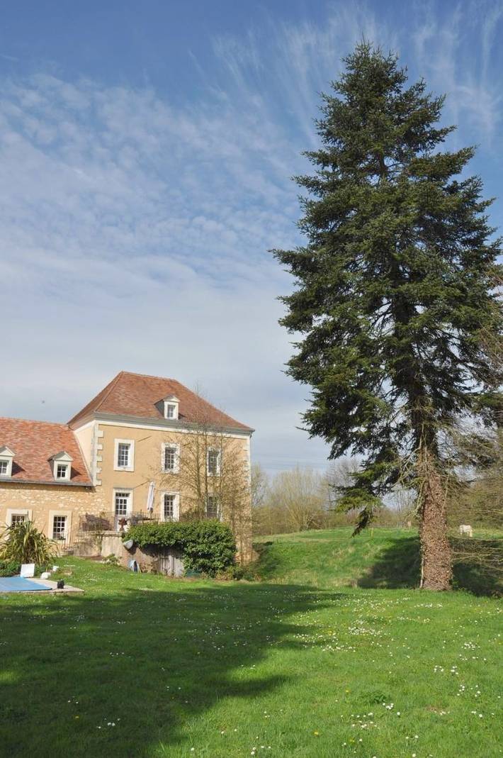 Location de vacances pour 3 personnes, avec vue sur le lac ainsi que terrasse et jardin, animaux acceptés à Écommoy - 2