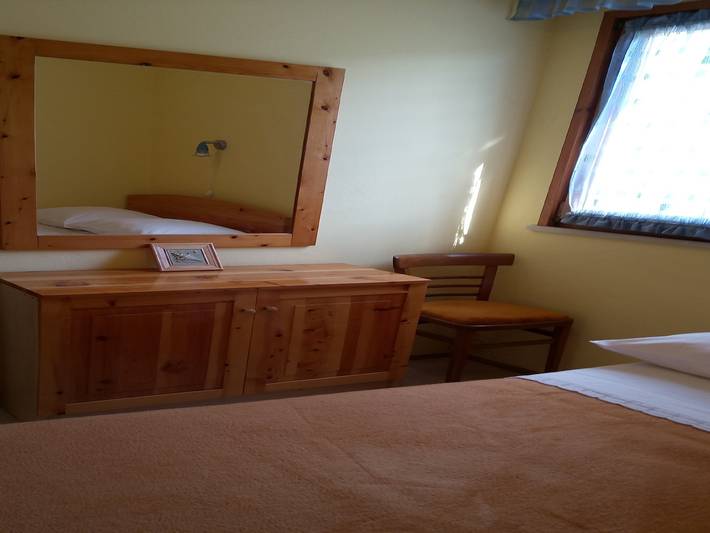Location de vacances pour 5 personnes, avec balcon et jardin, adapté aux familles à Lumbarda - 4