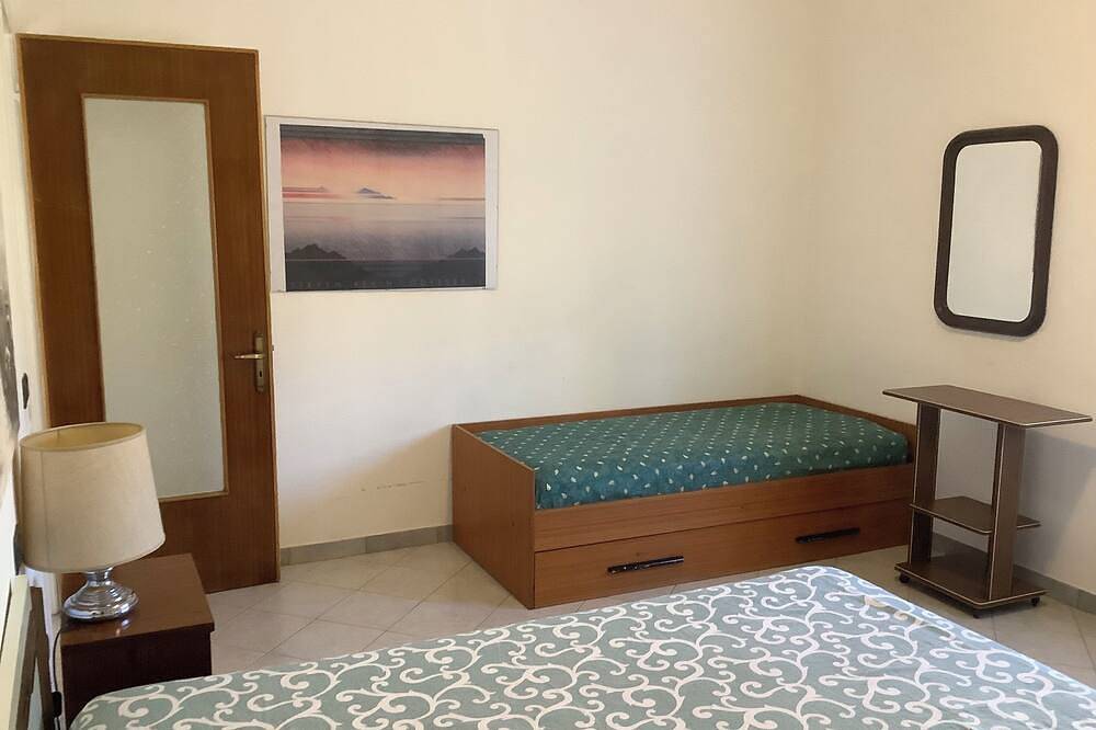 Appartamento intero, Velia |Live Active|Rest Easy|Stay a-Bove in Borgio Verezzi, Riviera di Ponente