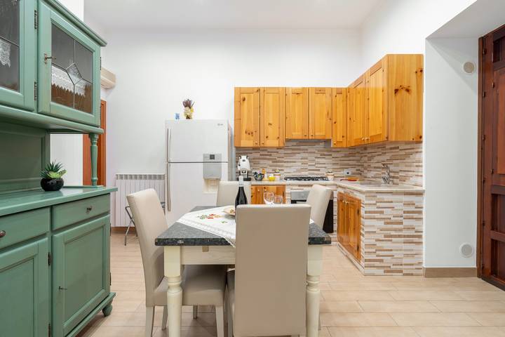 Villa 'Il Giardino Di Enza E Nino' con Wi-Fi y aire acondicionado in Avola, Provincia de Siracusa