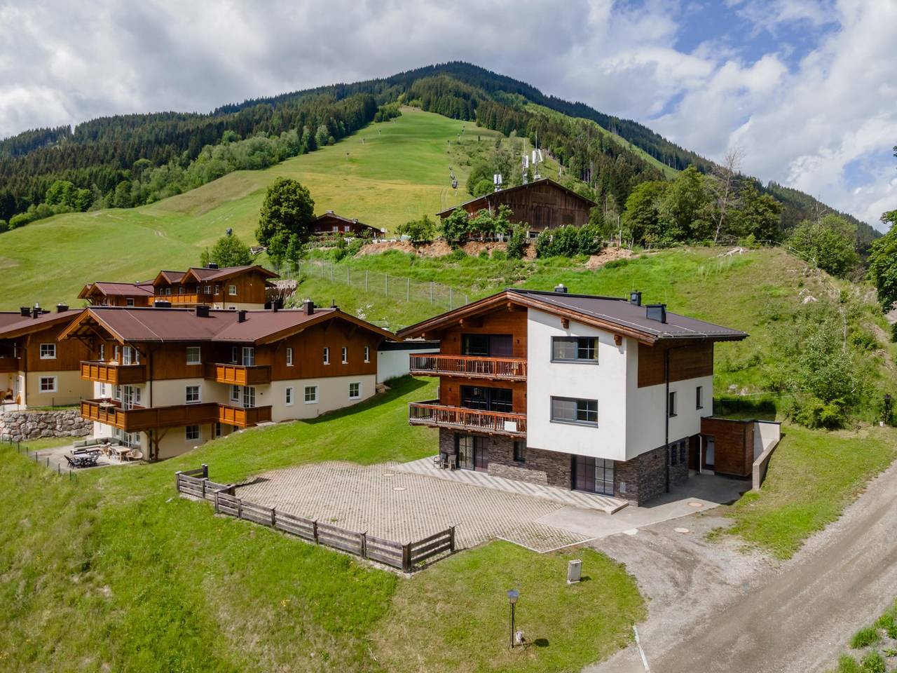 Top chalet nabij piste en lift in Saalbach in Saalbach, Saalbach-Hinterglemm