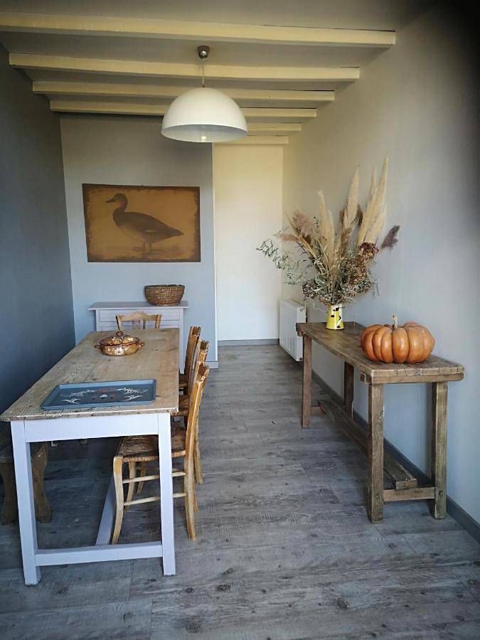 Three-Bedroom House in Lupersat, Région d'Aubussargues