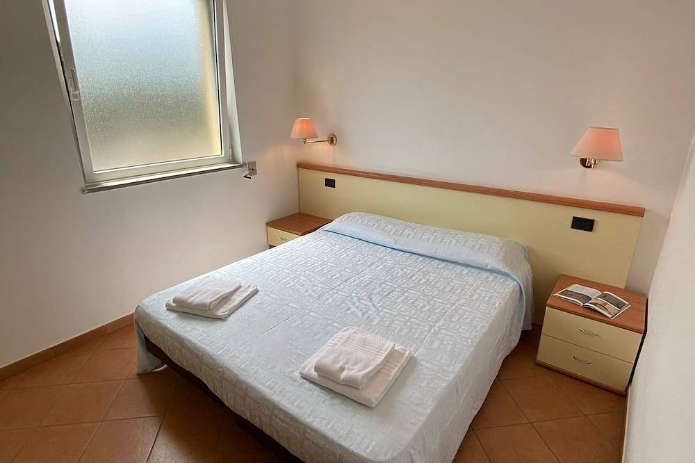 Appartement entier, Two-Room Air-Conditioned Apartment 5 Minutes From The Sea Surrounded By Pine Forest in Castellaneta Marina, Castellaneta