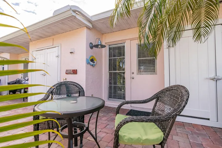 Vacation house for 2 people, with pool and terrace - 1
