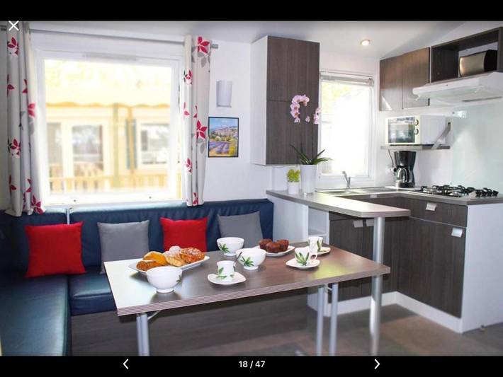 Location de vacances pour 4 personnes, avec piscine ainsi que terrasse et vue, animaux acceptés dans Plage De Port Grimaud - 3