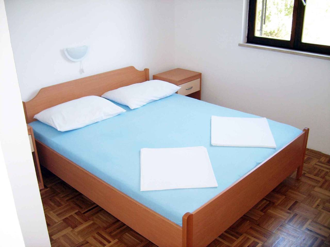 Ganze Ferienwohnung, Ferienwohnung in ruhiger Lage mit Grillmöglichkeit in Lopar, Rab