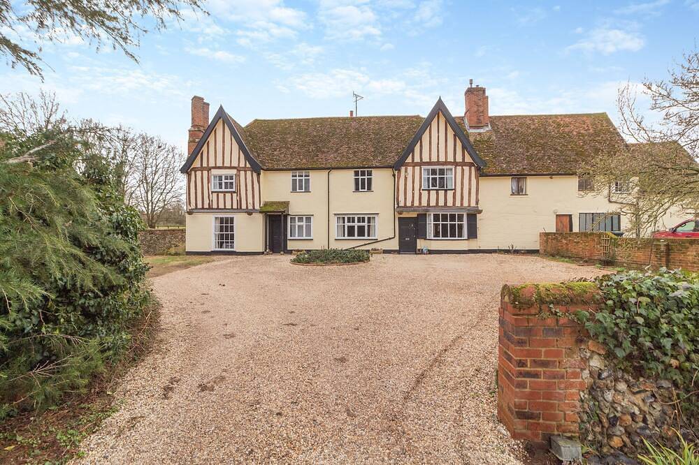 Fabulous looking property with an abundance of beams. in Suffolk