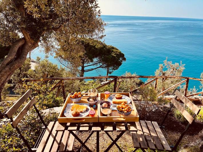 BnB für 2 Personen, mit Balkon und Terrasse sowie Garten und Ausblick in Finale Ligure Gemeinde