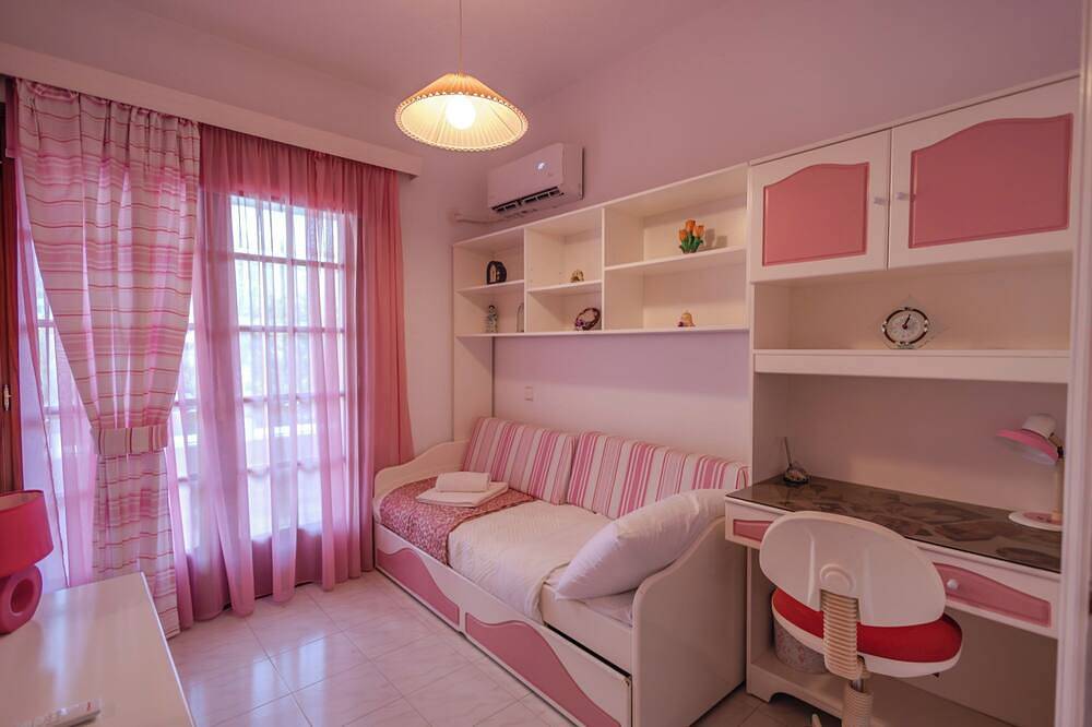 Makiaris Villa in Archangelos, Rhodos