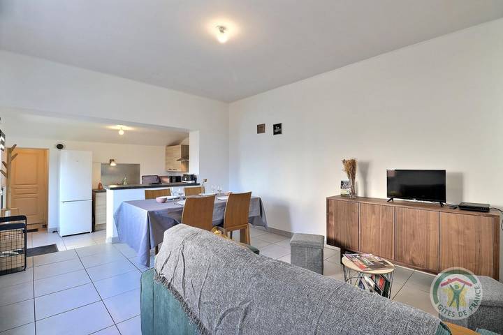 Gîte pour 4 personnes, avec Jardin et Vue à Liffré
