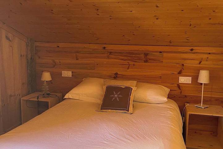 Gîte pour 10 personnes, avec terrasse et jardin à La Cabanasse - 3