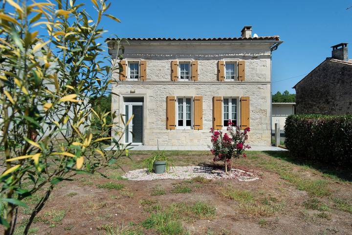 Casa rural en norte de Gironda: descanso o trabajo - El Cocon de Camélie in Reignac (Gironde), Región de Blaye