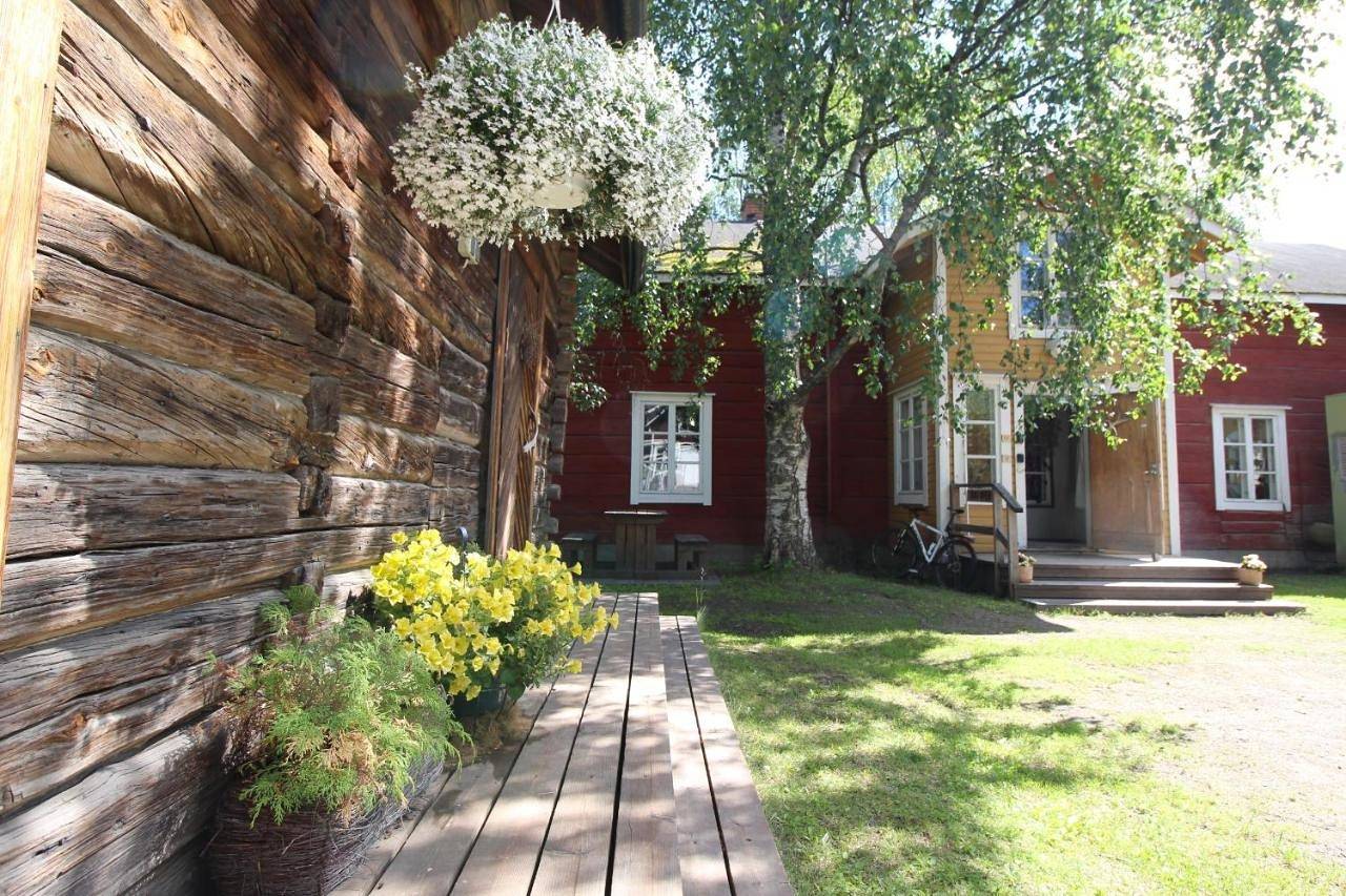 Lauri Historical Log House Manor in Rovaniemi, Laponie