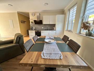 Gîte pour 4 personnes, avec jardin et piscine ainsi que sauna et jacuzzi, animaux acceptés à Mettlach