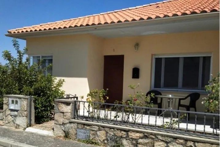 Apartamento de vacaciones para 6 personas, con jardín y vistas - 1
