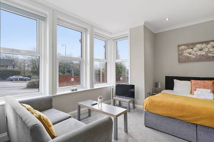 Apartamento entero, Beautiful & Cozy Studio in Maidstone with parking in Kent