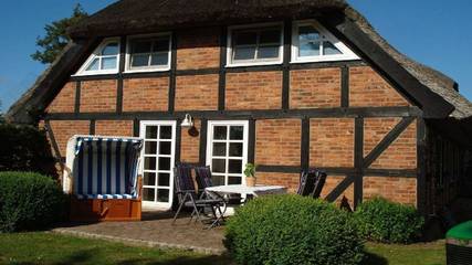 Ferienhaus für 6 Personen, mit Sauna und Garten, mit Haustier in Garz/Rügen