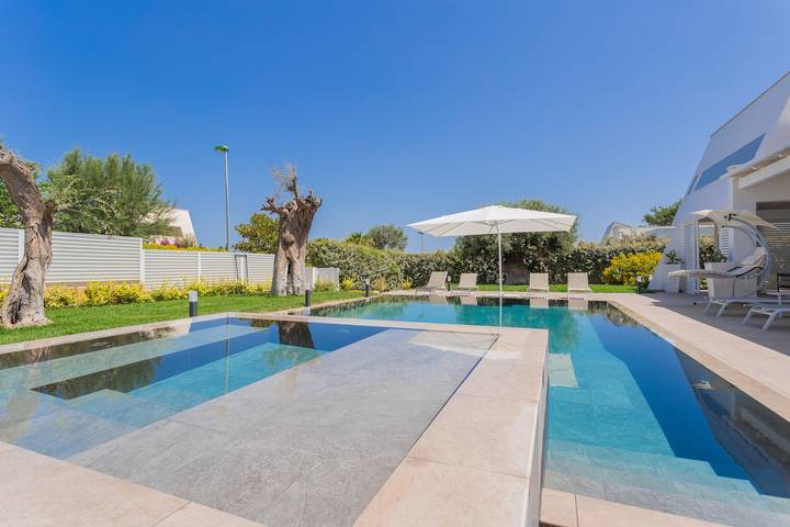 Villa pour 6 personnes, avec Jardin à Polignano a Mare