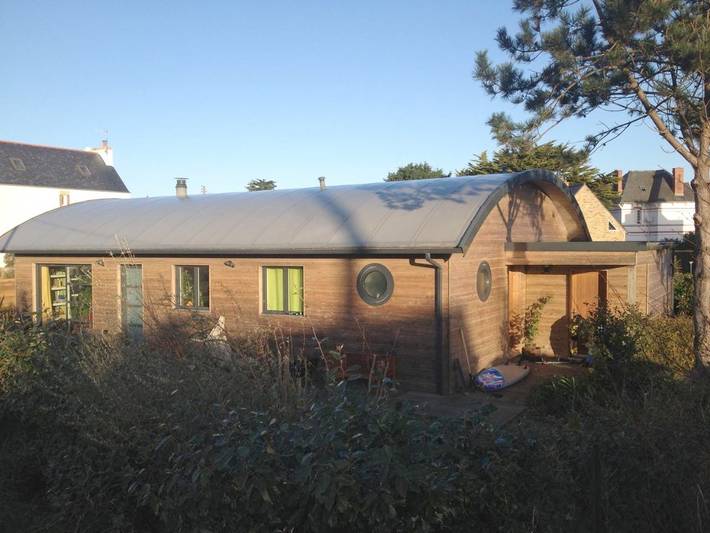 Location de vacances pour 9 personnes, avec Terrasse et Jardin dans Plage de Primel