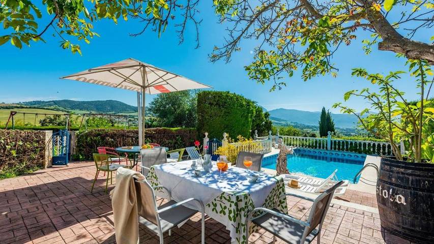 Casa rural para 10 personas, con terraza además de jardín y piscina en Prado del Rey - 3