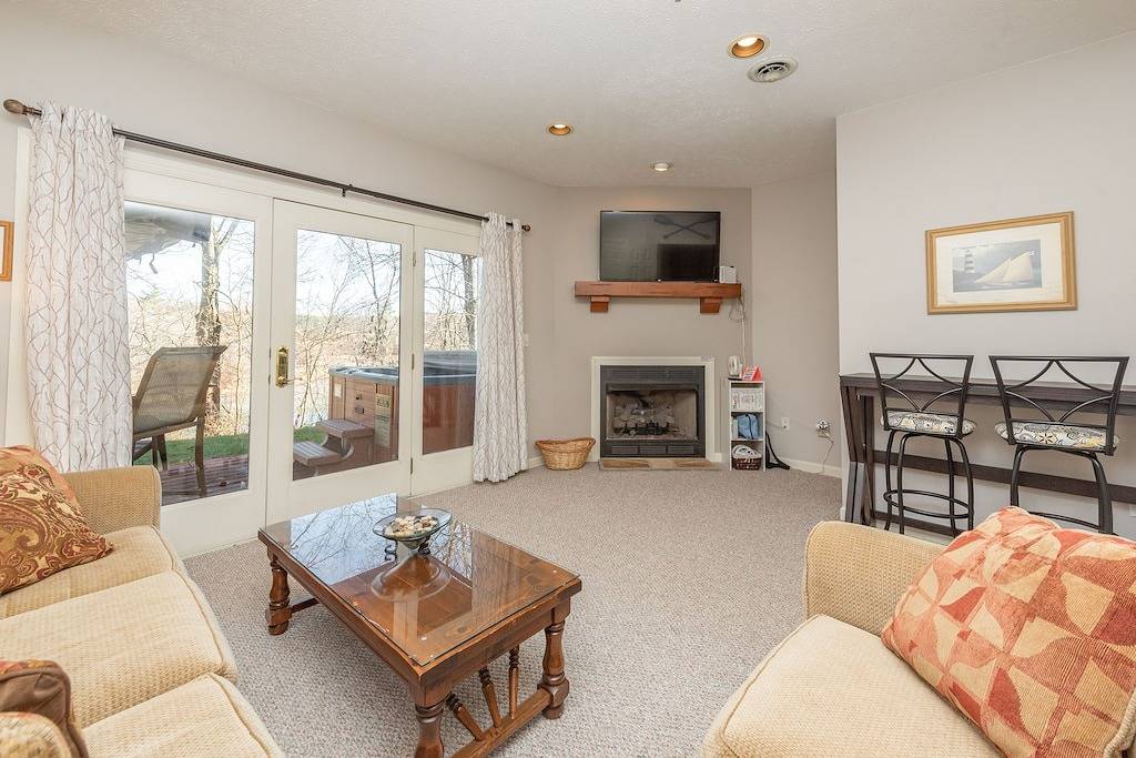 Deep Creek Village # 36- 2-Zimmer-Zugang zum See / Skigebiet Townhome in der Nähe von Wisp Resort in McHenry, Deep Creek Lake