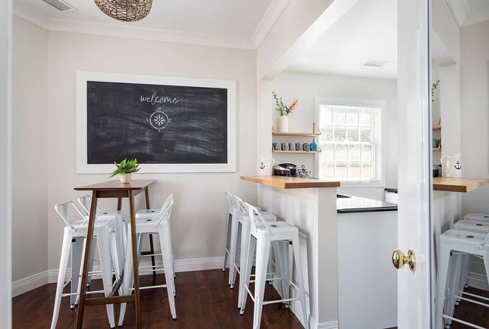 Vacation rental for 12 people, with balcony and yard in Traverse City