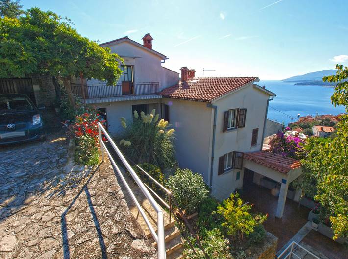 Ganze Wohnung, Ferienwohnung für 3 Personen mit Terrasse in Rabac, Labin-Rabac