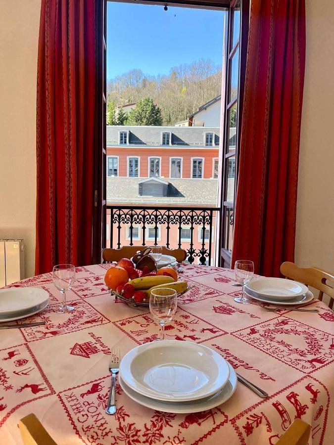 Gîte pour 4 personnes, avec Balcon et Vue dans Thermes Le Modele Le Teich