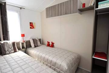 Camping pour 4 Personnes dans Château-d'Olonne, Les Sables-d'Olonne, Photo 2