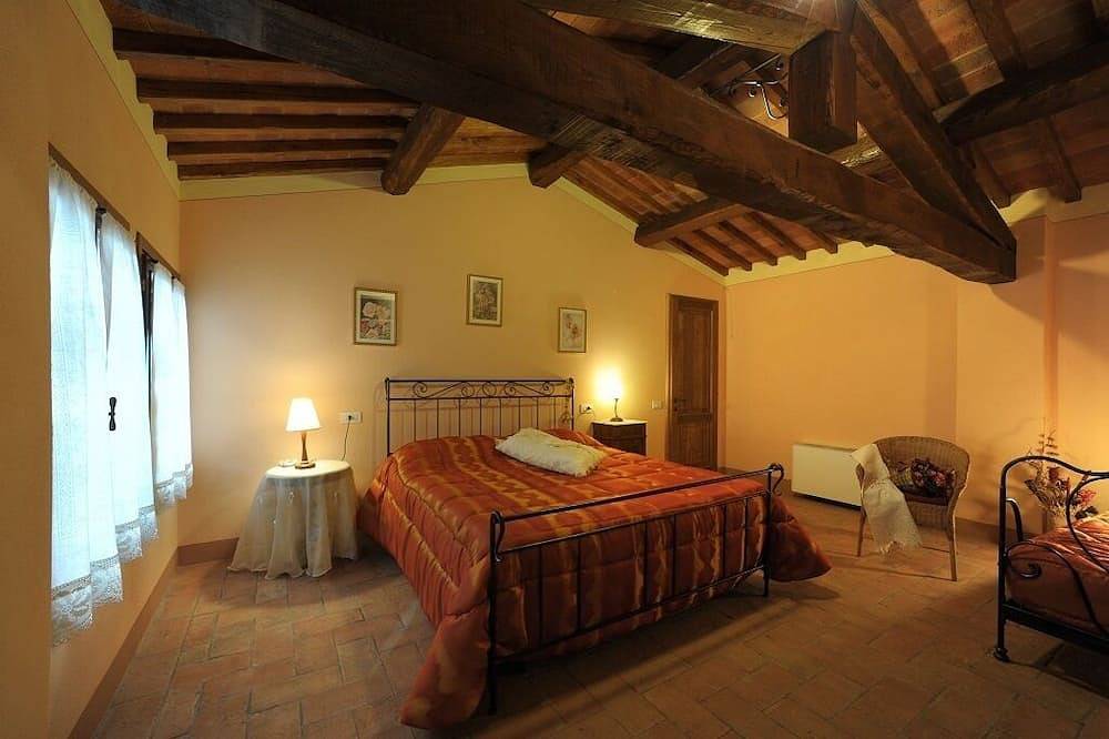 Villa in Gambassi Terme (Florenz) mit Terrasse und großem Garten in Gambassi Terme, Chianti