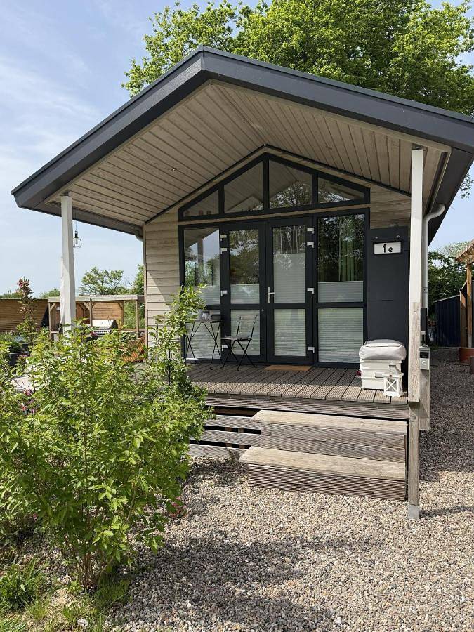 Ferienhaus für 4 Personen, mit Terrasse und Garten sowie Sauna in Erfde