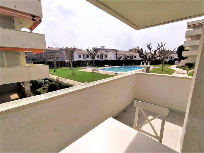 Gîte pour 5 personnes, avec piscine et terrasse dans Platja de Calafell - 3