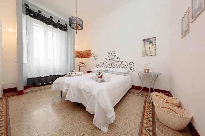 Appartement entier, Casa Amelie - Apartment In Florence Free WIFI + Ethernet in Isolotto Legnaia, Florence