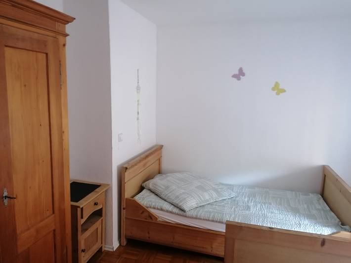 Apartamento entero, Apartamento vacacional 'En el campo' con terraza comunitaria, jardín comunitario y Wi-Fi in Badenhard, Middlerhine