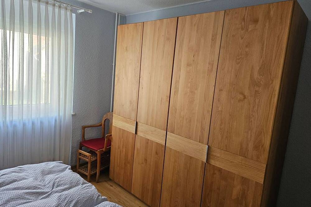 Ganze Wohnung, Ferienwohnung 1 - Eg - Haus Klara in Vinningen, Landkreis Südwestpfalz