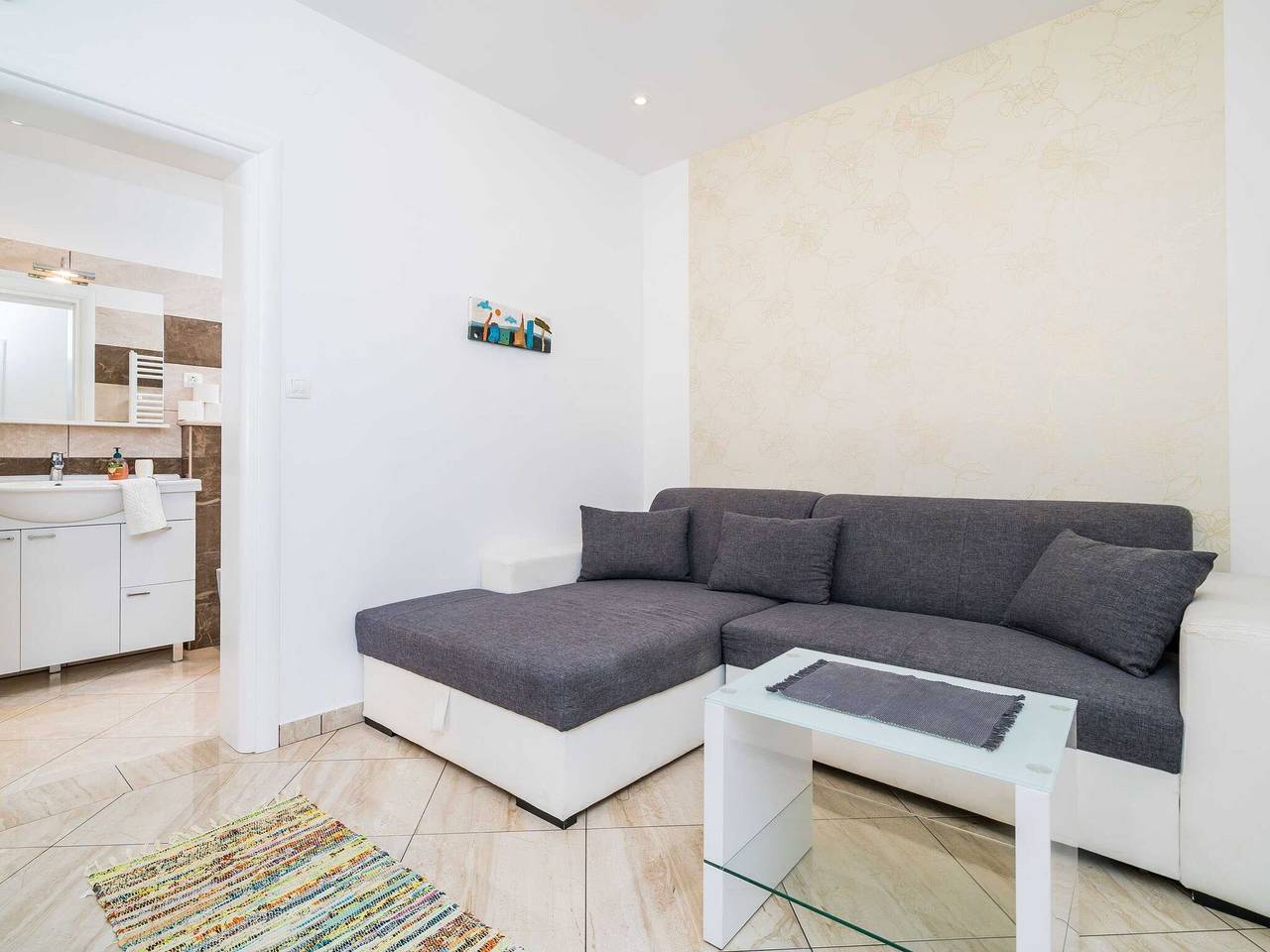 Ganze Wohnung, Apartment Villa Palma- Two Bedroom Apartment with Terrace and Sea View ( Apartman 4) in Mlini, Dubrovnik-Neretva