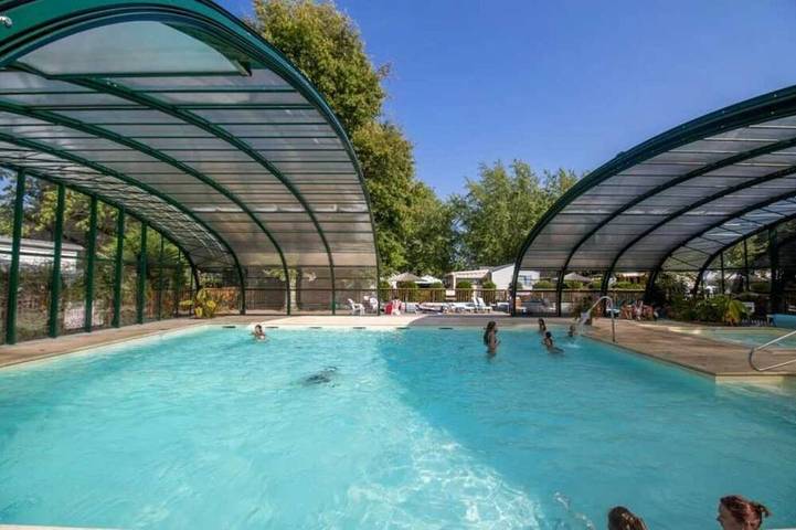 Zecamping 4 étoiles chiens acceptés bien-être piscine couverte in Azur (desambiguación), Côte d’Argent