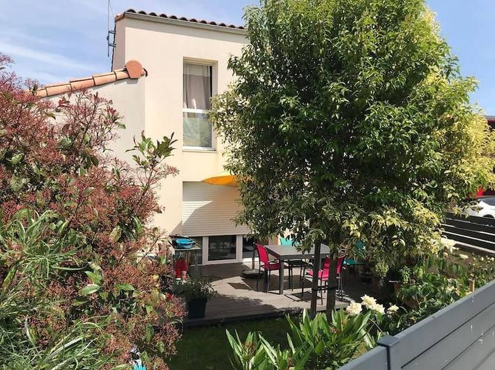 Location de vacances pour 4 personnes, avec jardin à Lagord - 2