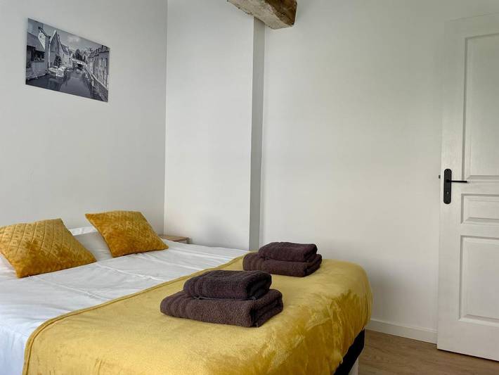 Location de vacances pour 4 personnes, avec terrasse dans Office De Tourisme De Bayeux - 2