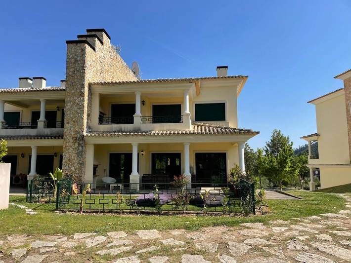 Gîte pour 5 personnes, avec vue ainsi que vue sur le lac et jardin, animaux acceptés à Vila de Rei - 2