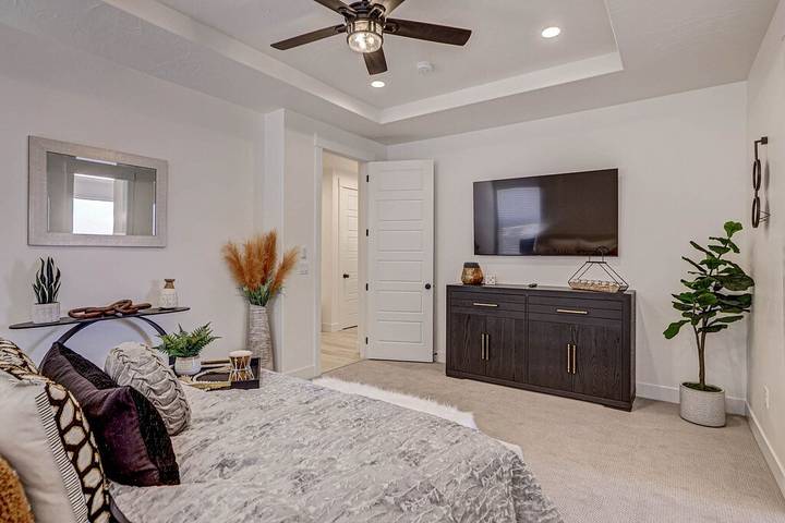 Vacation rental for 10 people, with hot tub and pool as well as yard in Washington (UT)