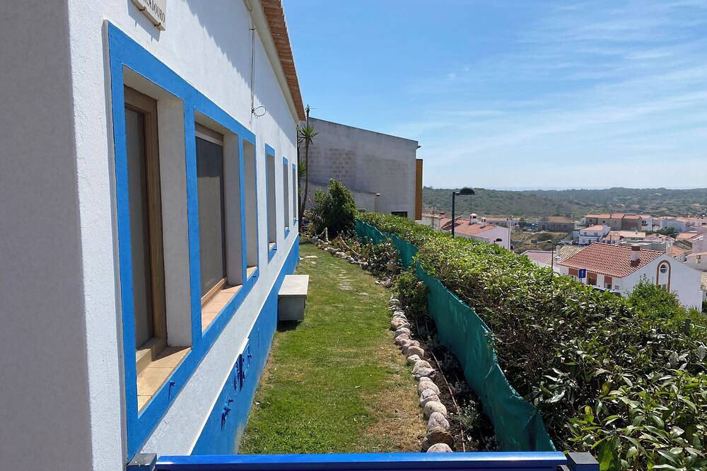 Ganze Wohnung, Miradouro House in Carrapateira! in Bordeira, Naturpark Südwest-Alentejo und Costa Vicentina