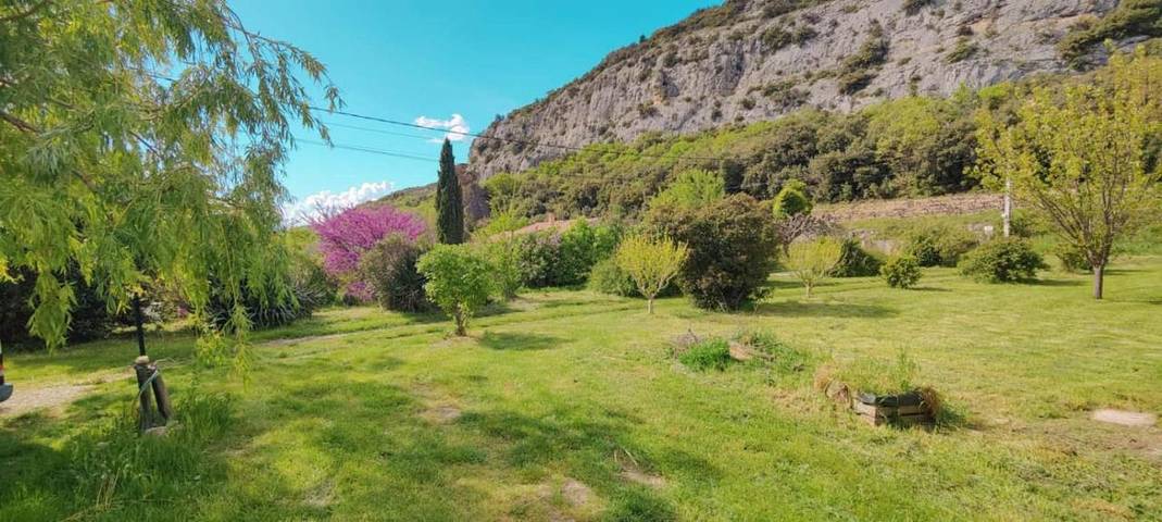 Location de vacances pour 2 personnes, avec jardin et piscine à Beaumont-du-Ventoux - 3