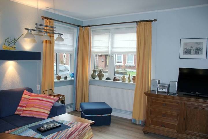Ganze Ferienwohnung, Ferienwohnung Nowack - Ferienwohnung-2-Räume - 01 in Husum, Nordfriesland